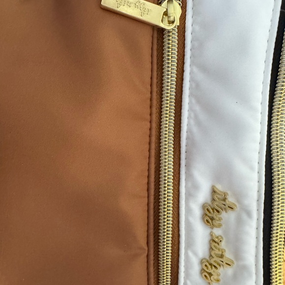 Itzy Ritzy Fanny Pack Sling Diaper Bag - Picture 2 of 8